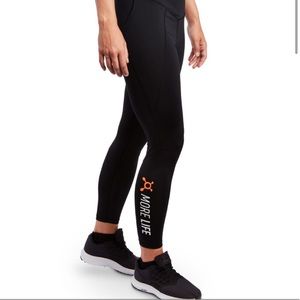 Orange theory black workout leggings size XS